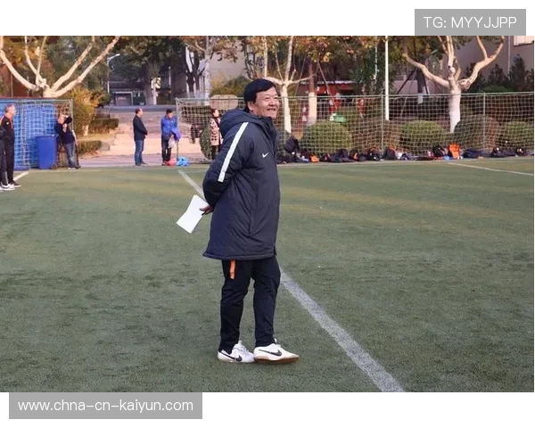 琑队如何建立青训成果的长期档案与评估体系，青训训练